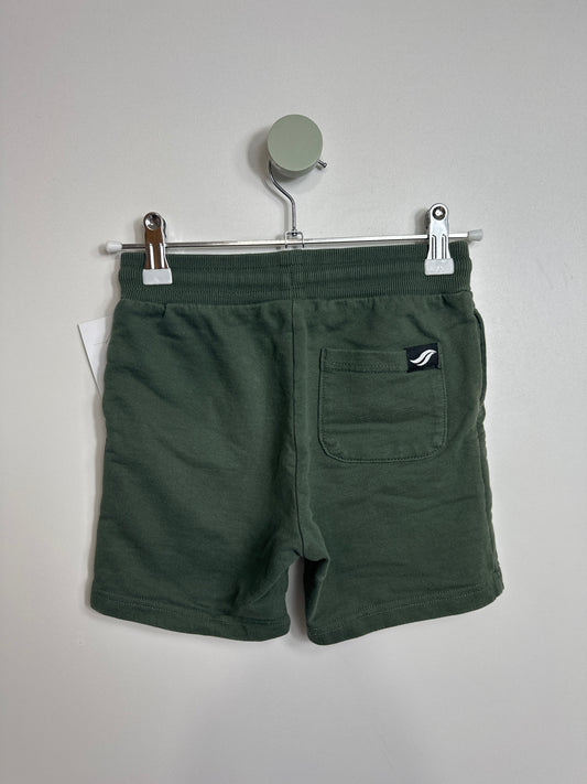SHORTS • 122 • SURF RIDE