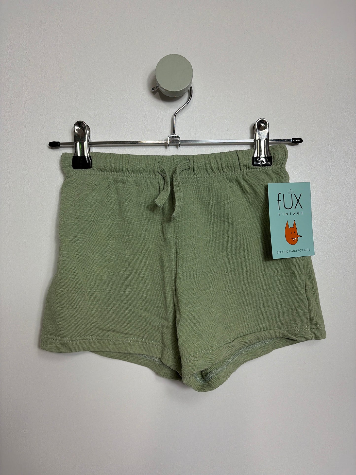 SWEATSHORTS • 104 • H&M