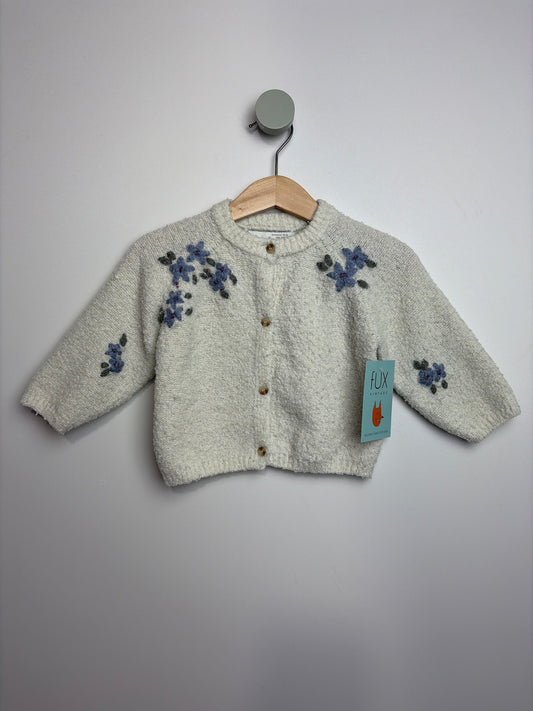 STRICKJACKE BLÜMCHEN • 68 • ZARA