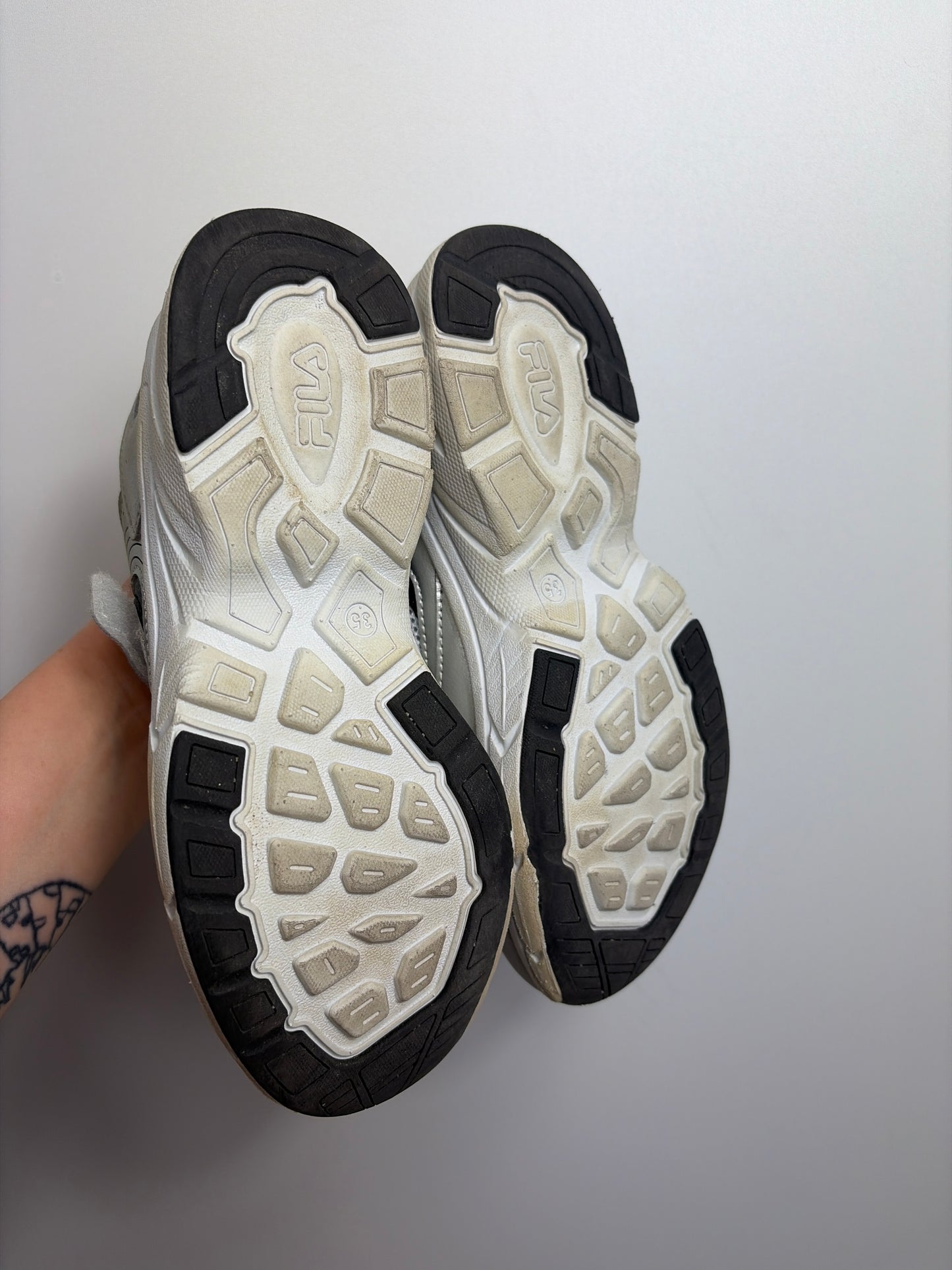 SNEAKER • Schuh 35 • FILA