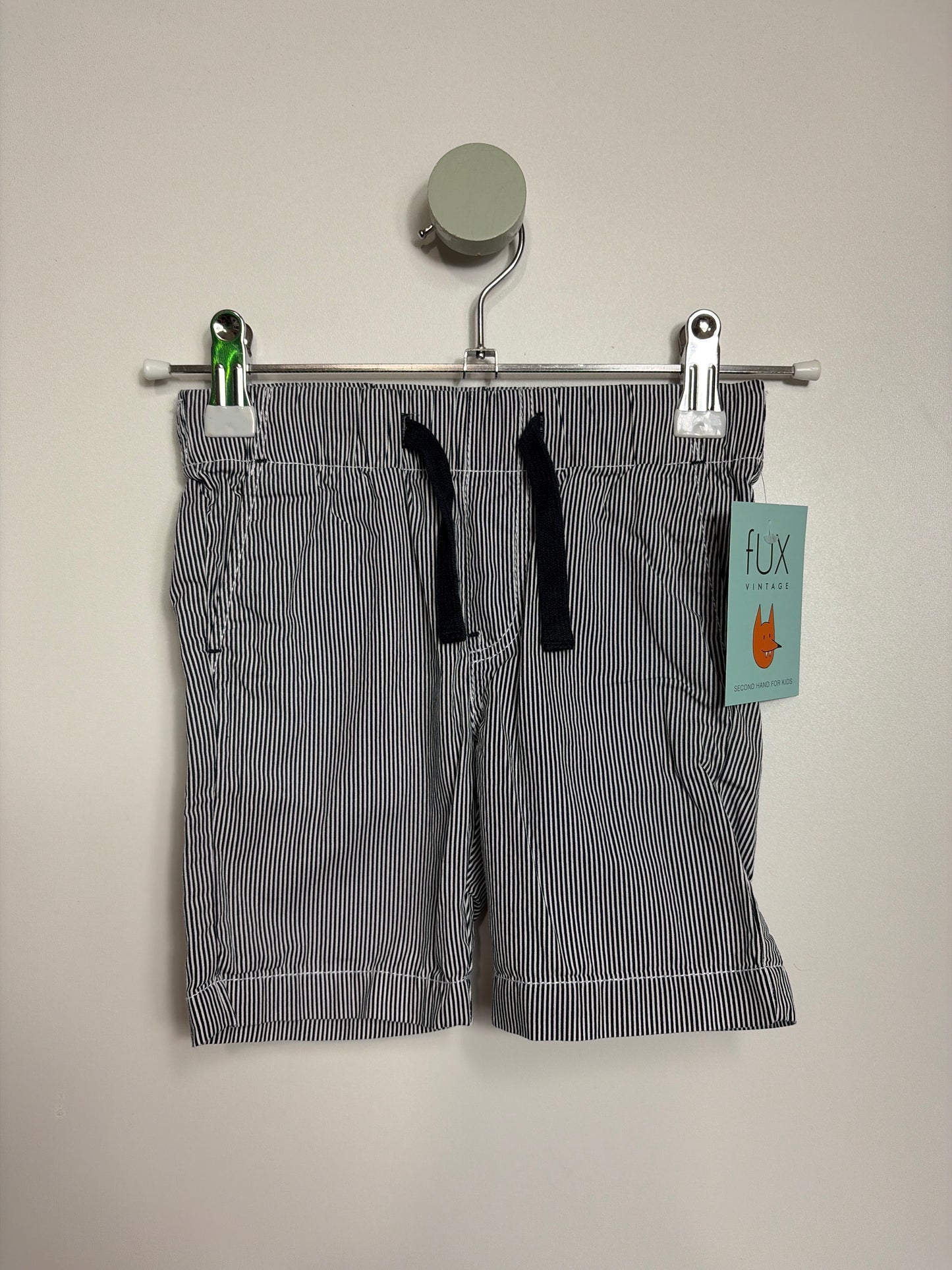 SHORTS STREIFEN • 92 • H&M