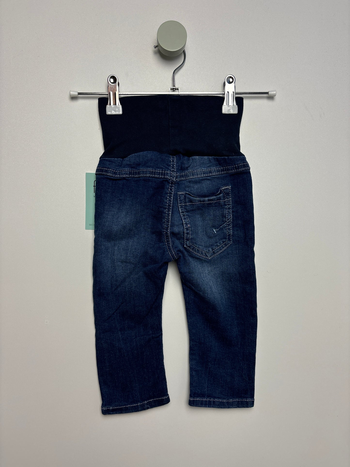 Jeans • 74 • s.oliver