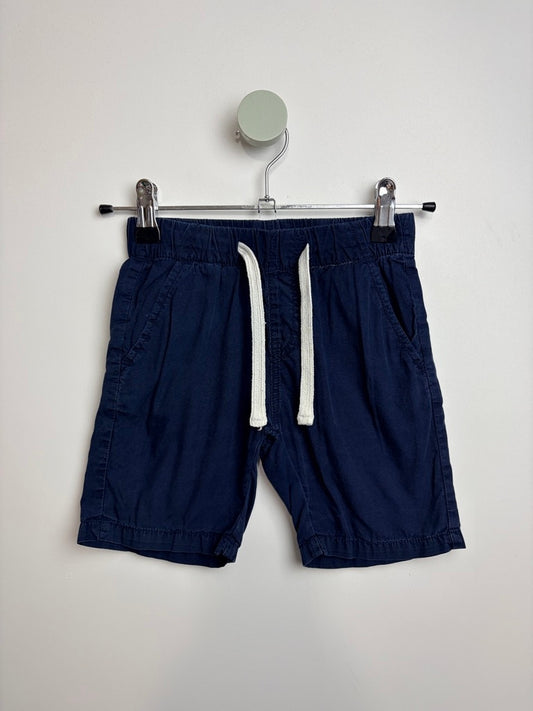 SHORTS • 104 • H&M