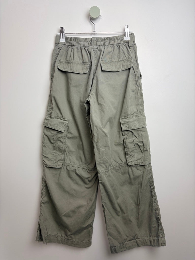CARGO HOSE • 158 • H&M