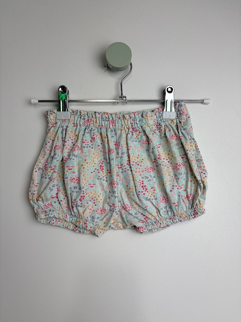 JERSEY SHORTS BLÜMCHEN • 92 • H&M