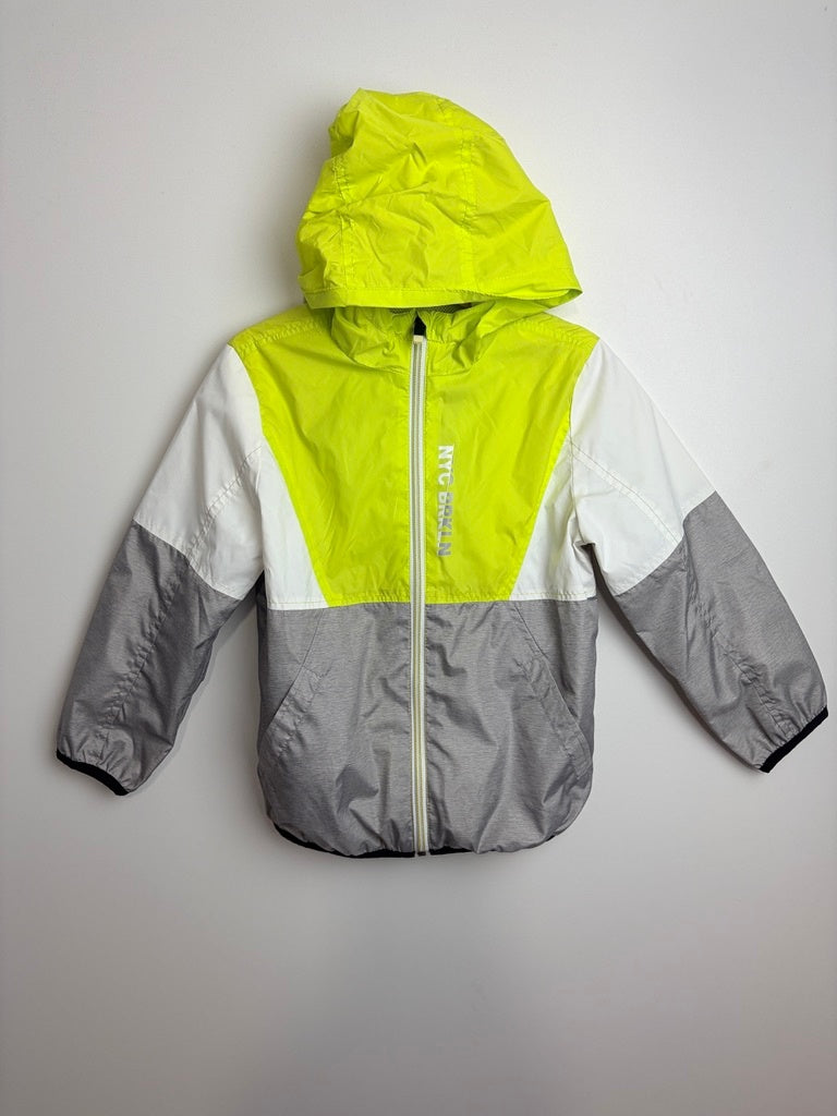 WINDBEAKER  • 116 • C&A