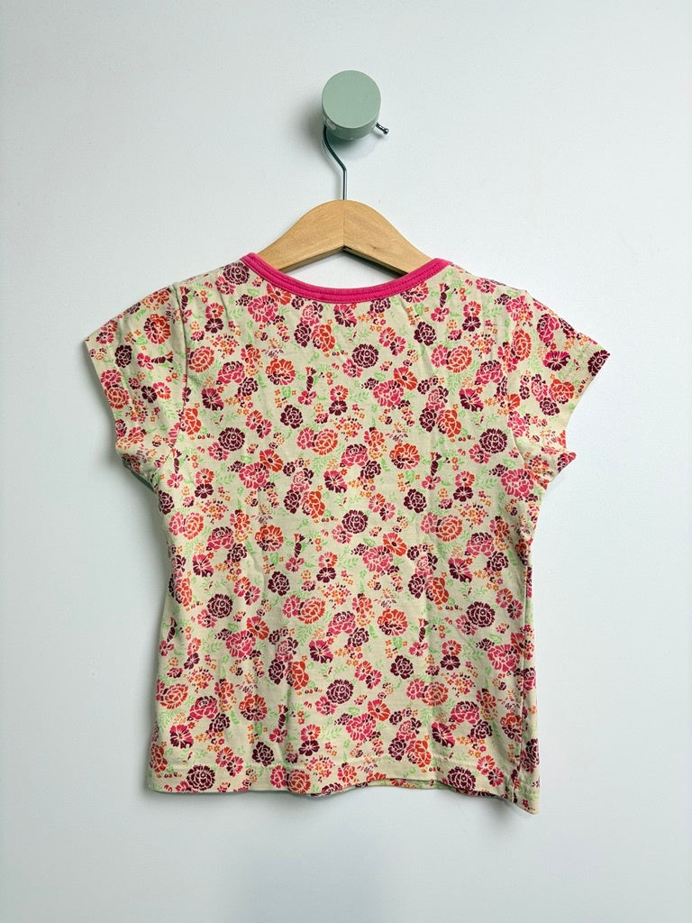 T-SHIRT • 104 