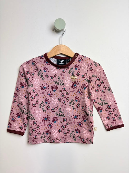 LANGARMSHIRT BLUMEN • 80 • HUMMEL
