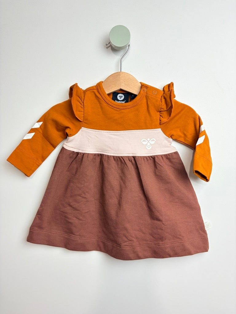SWEATKLEID • 62 • HUMMEL