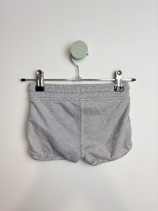 SHORTS • 98 • LITTLE LABEL