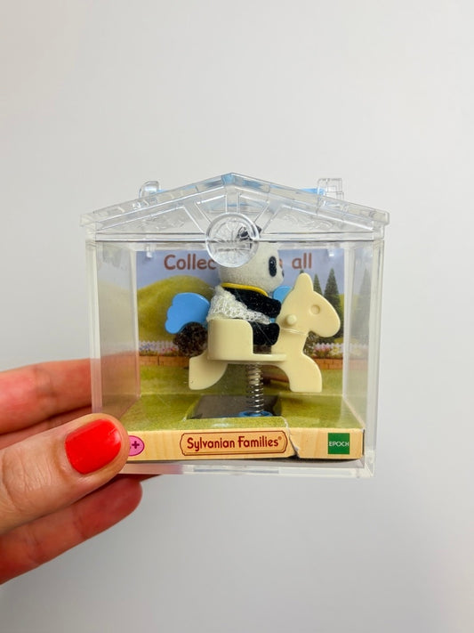 PANDA AUF SCHAUKELPFERD • MINIBOX • SYLVANIAN FAMILIES