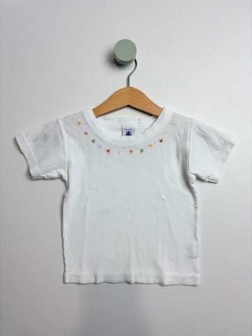 T-SHIRT HANDBESTICKT STERNCHEN • 80 • PETIT BATEAU