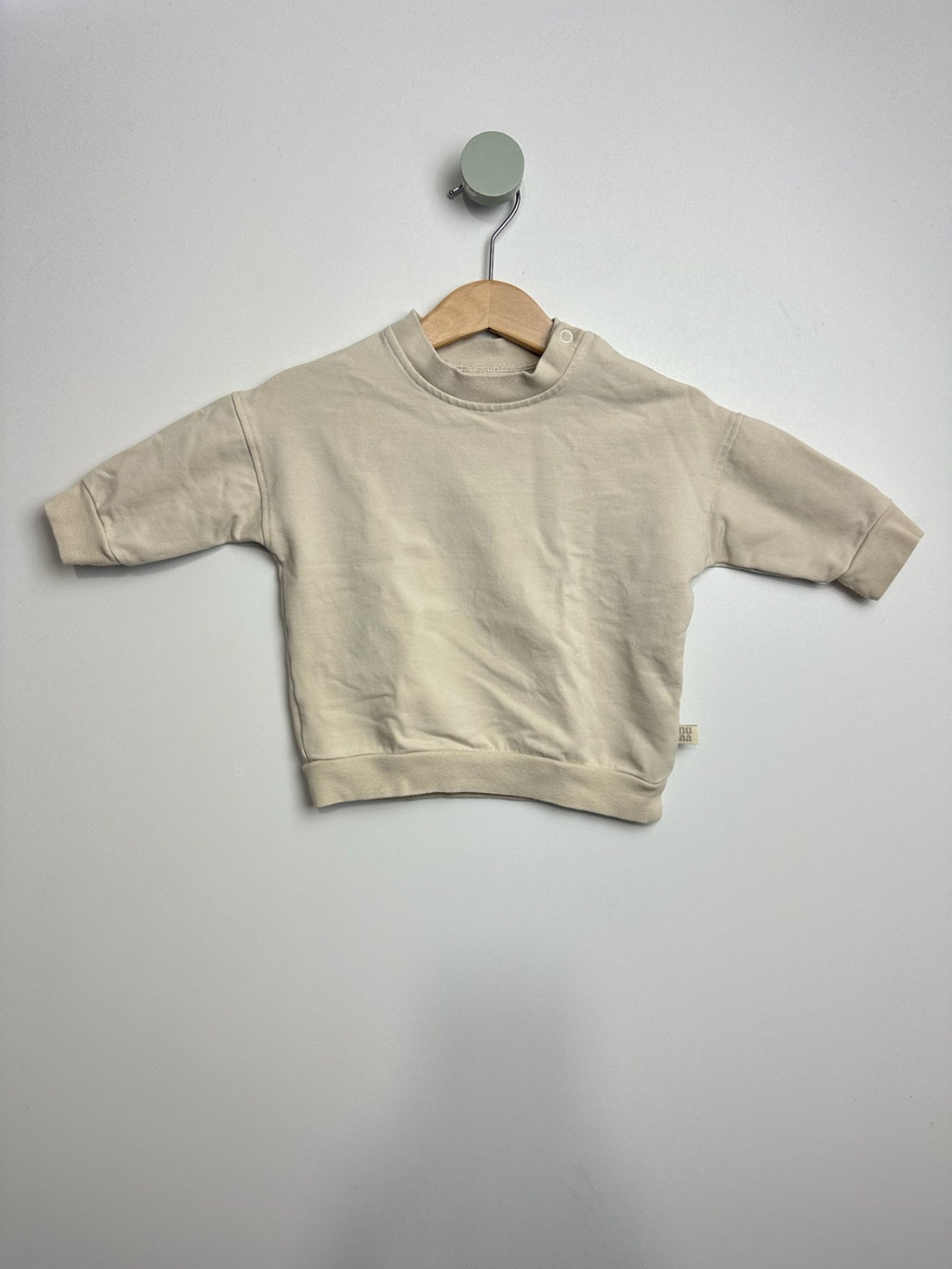 SWEATSHIRT • 68 • NUAA