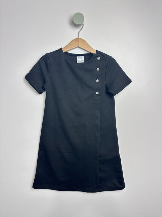 KLEID MIT STRAßKNÖPFEN • 122 • ZARA