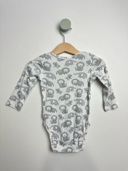 BODY BÄR, ELFANT & LÖWE • 74 • H&M