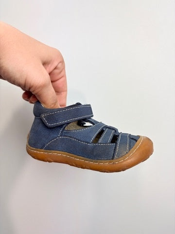 SANDALEN • Schuh 21 • PEPINO