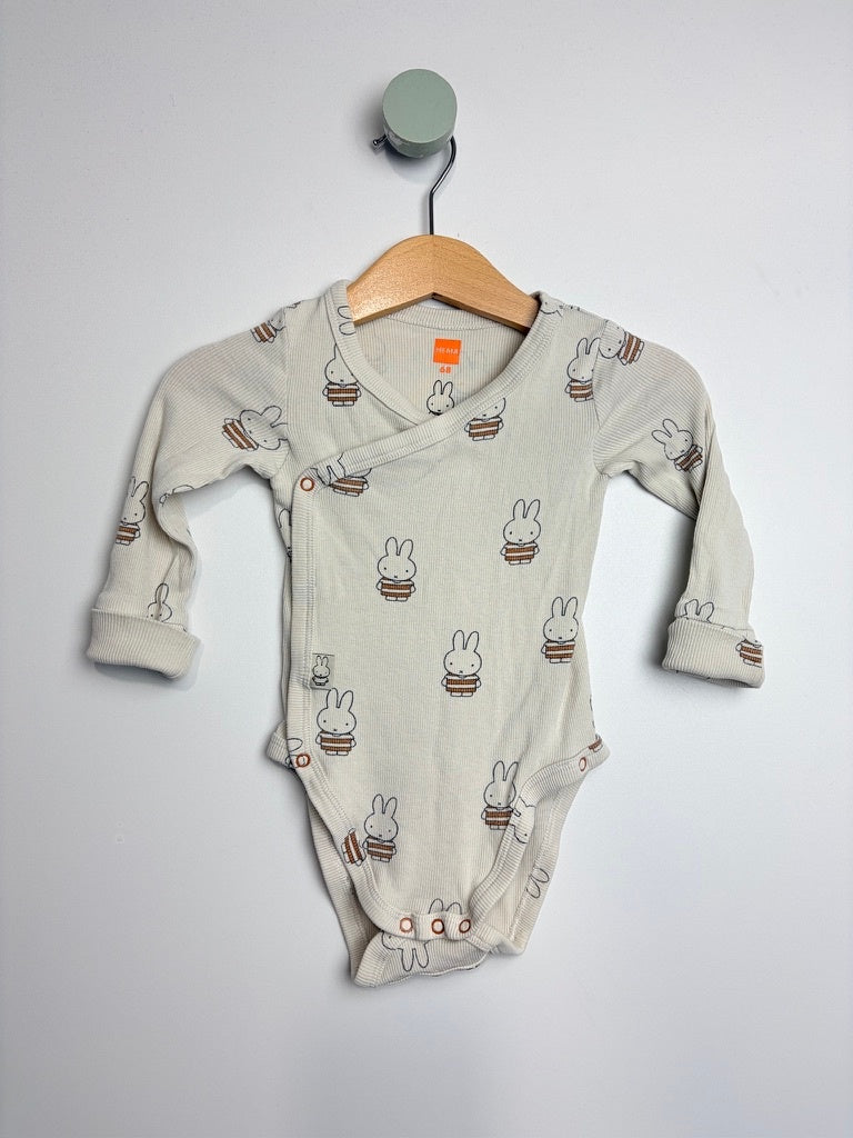 MITWACHS WICKELBODY MIFFY • 68 • HEMA