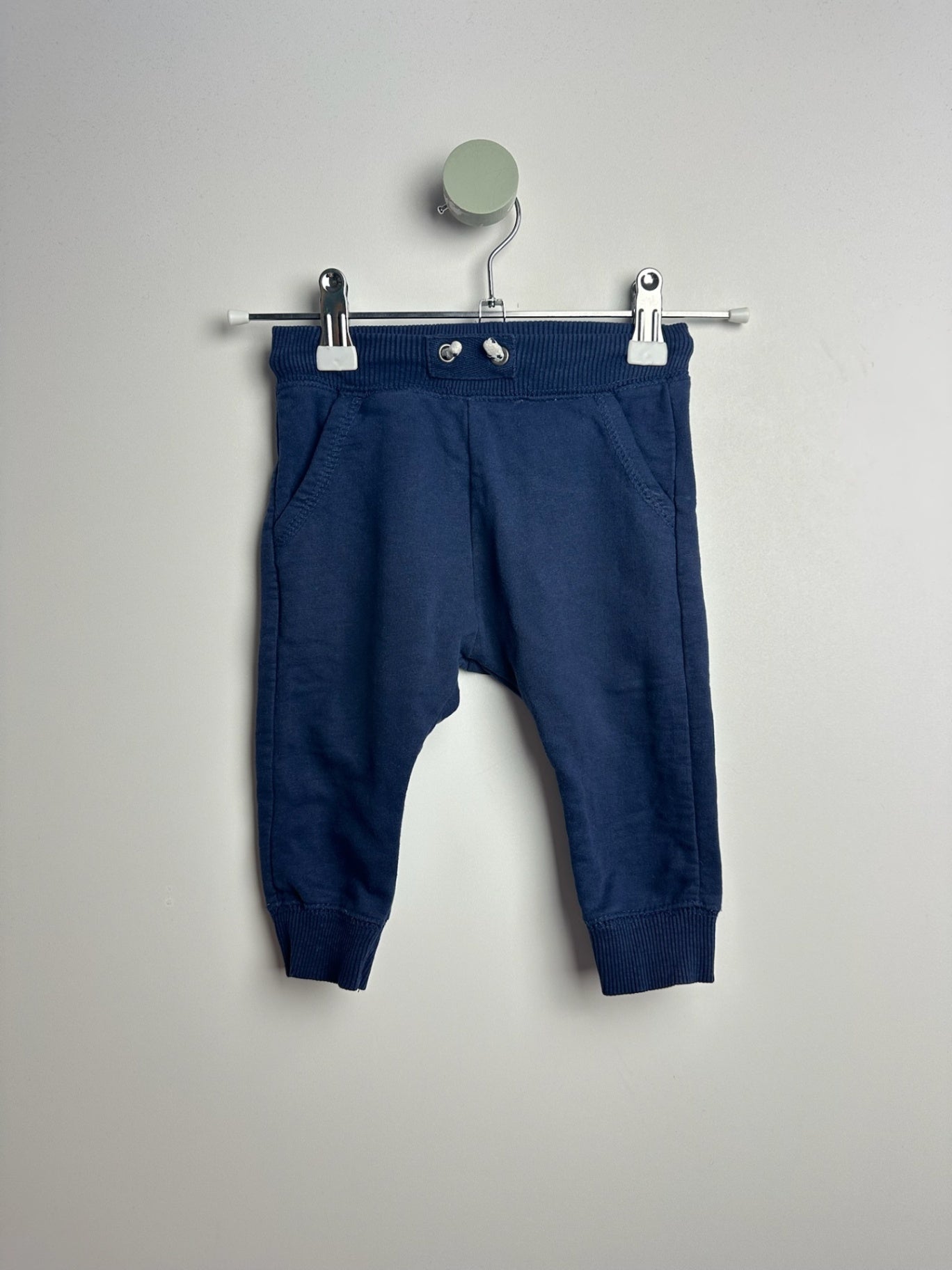 JOGGINGHOSE • 68 • ZARA