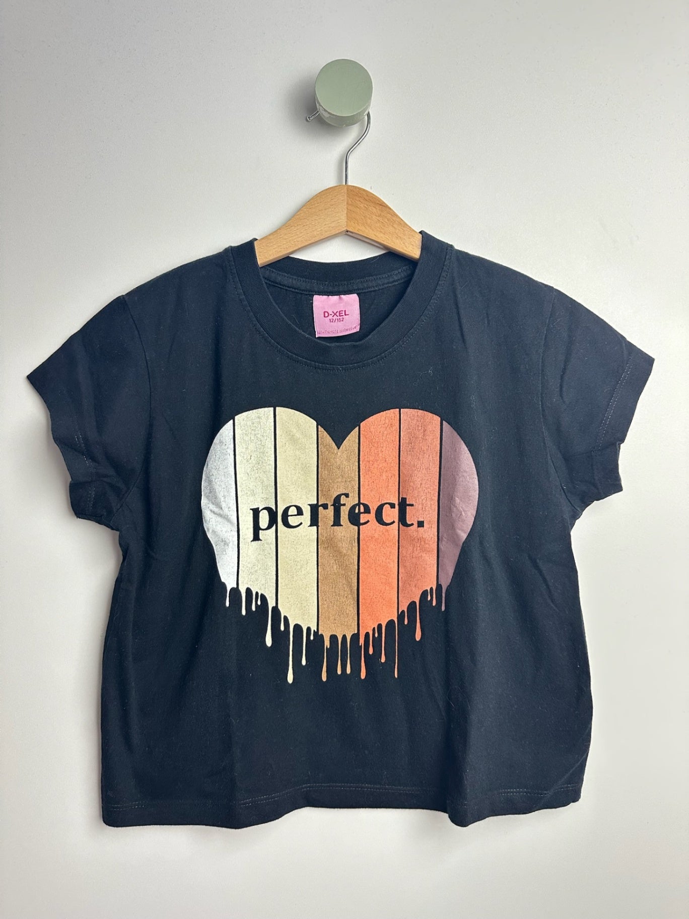 T-SHIRT • 152 • D-XEL