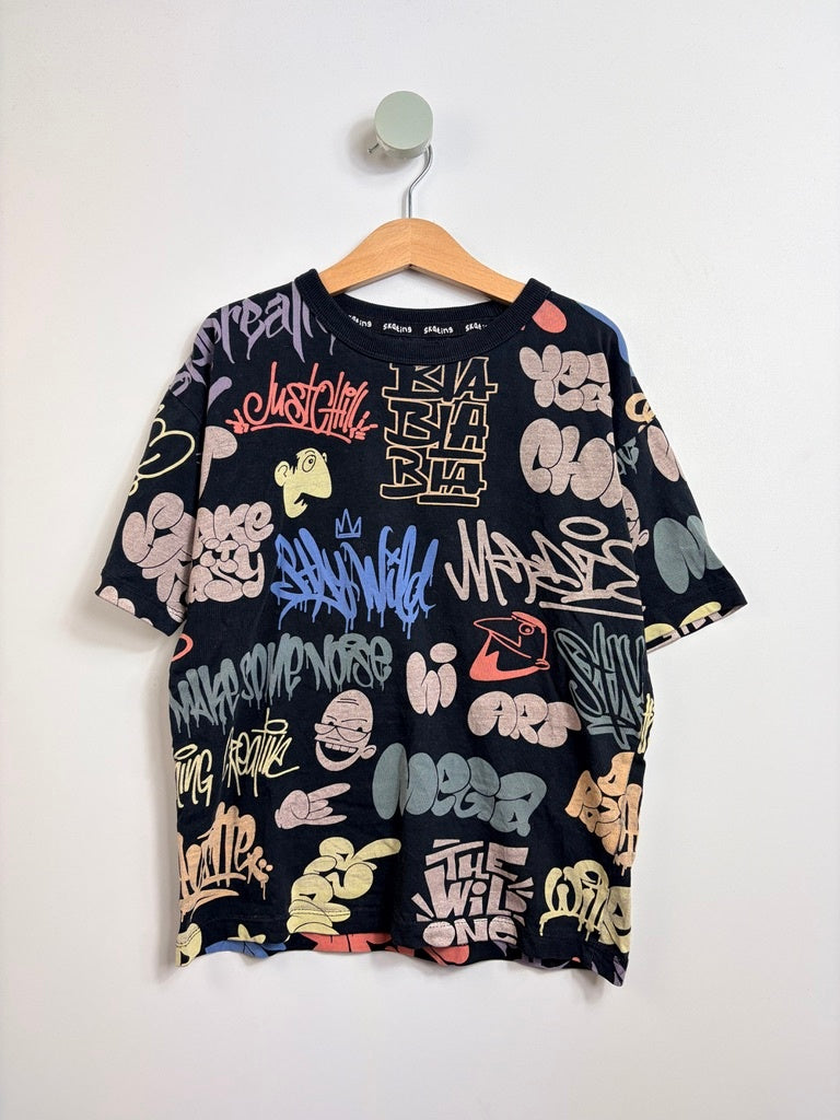 T-SHIRT GRAFFITI • 134 • RESERVED