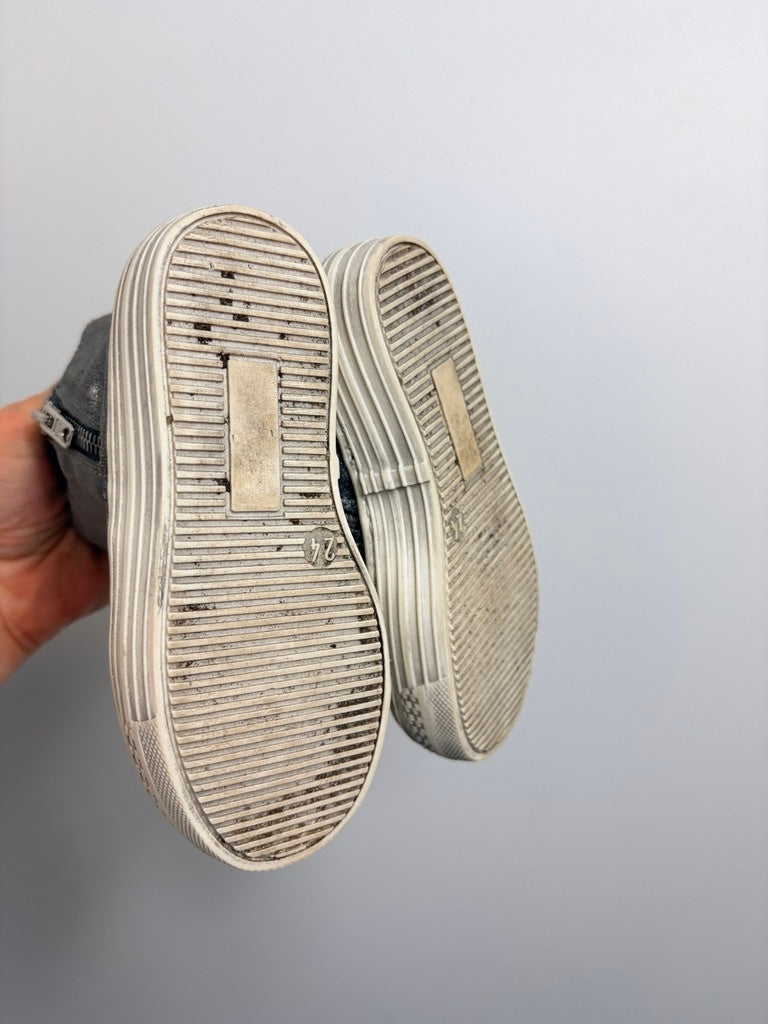 SILBER STIEFEL • 24 • NATURINO