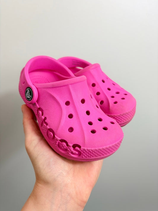 CLOGS • Schuh 24 • CROCS