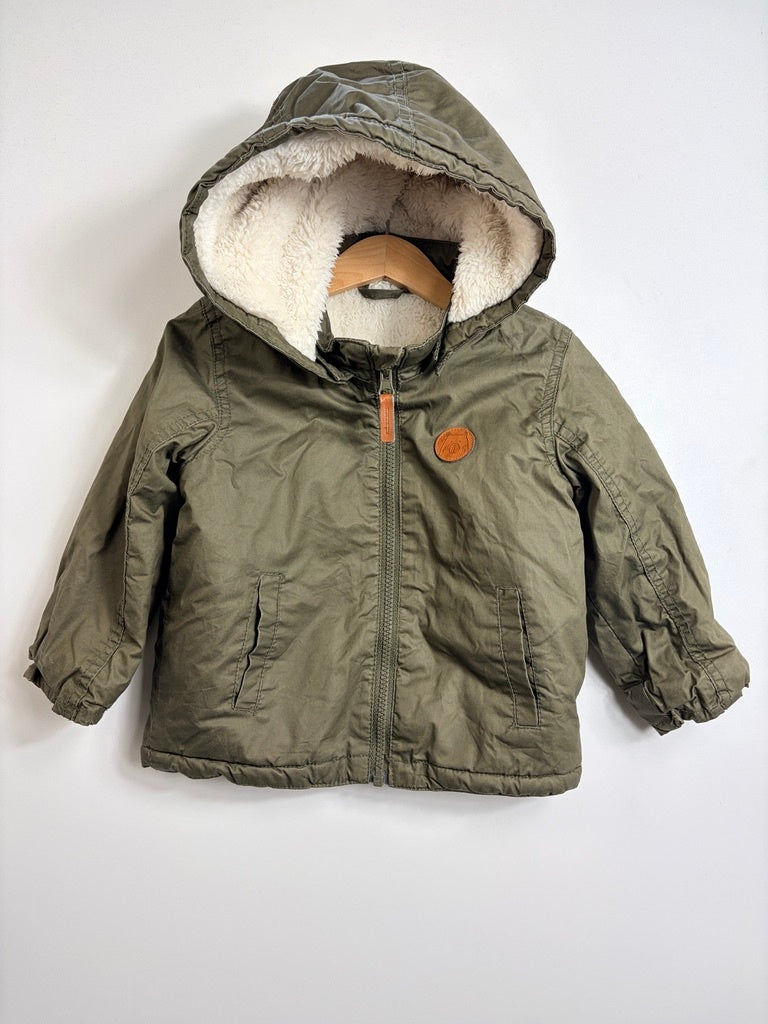 JACKE • 92 • H&M