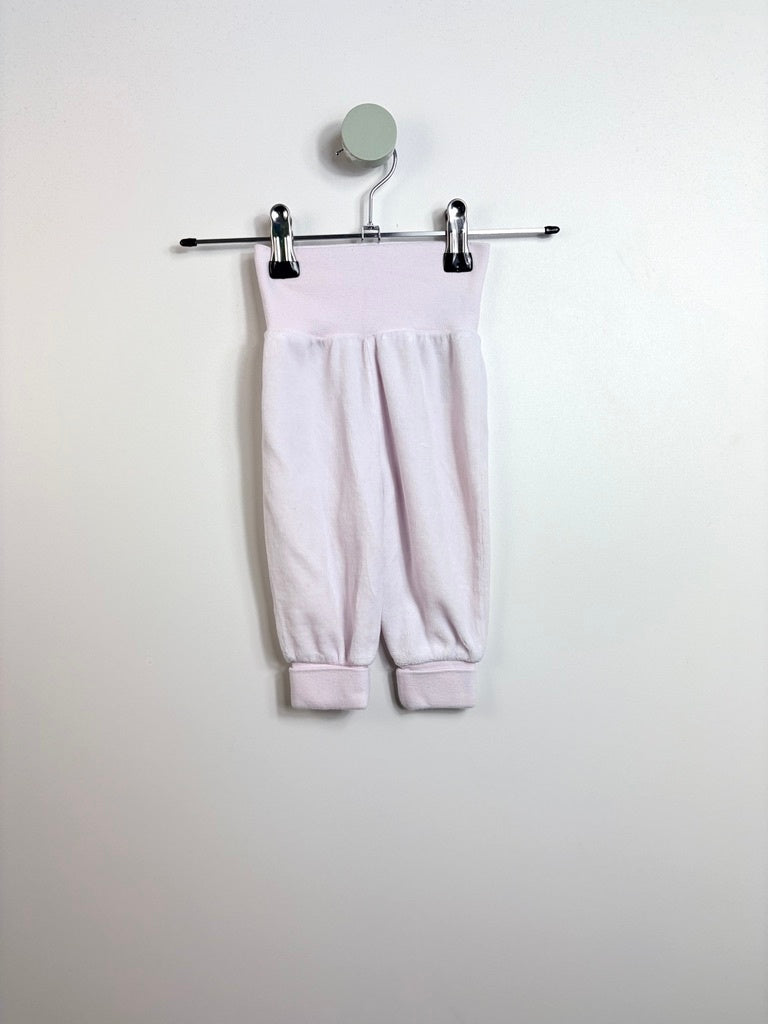 NICKI HOSE • 56 • H&M