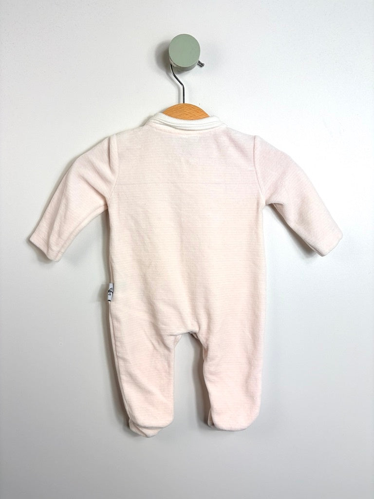NICKI STRAMPLER GECKO • 50 