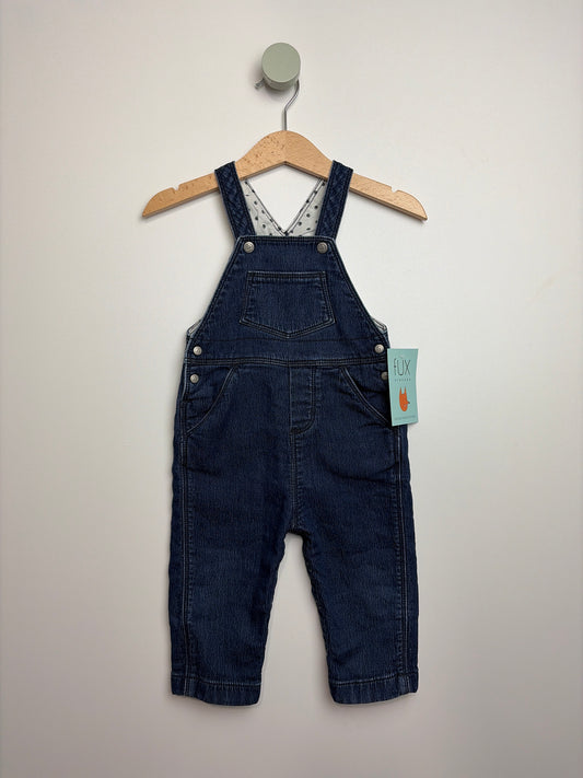 LATZHOSE • 68 • PETIT BATEAU