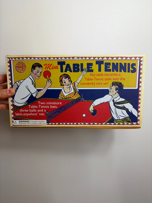 SPIELZEUG • MINI TISCH TENNIS