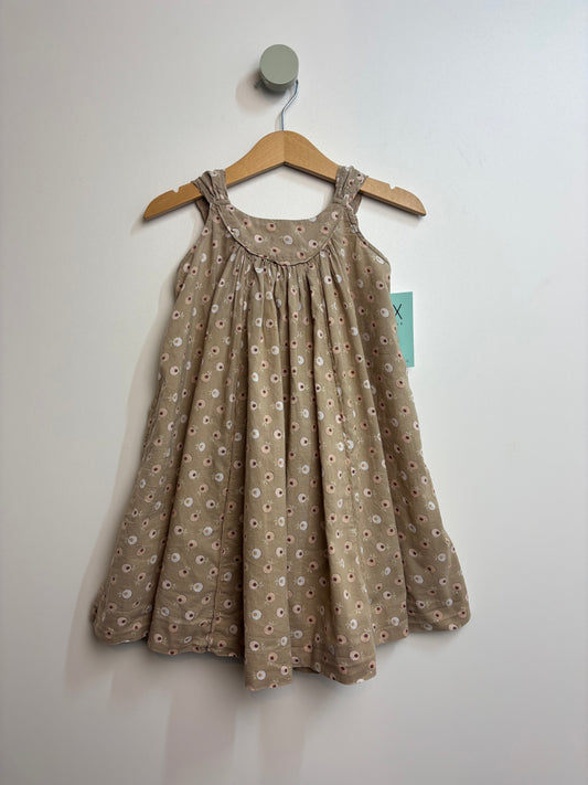 Kleid • 92