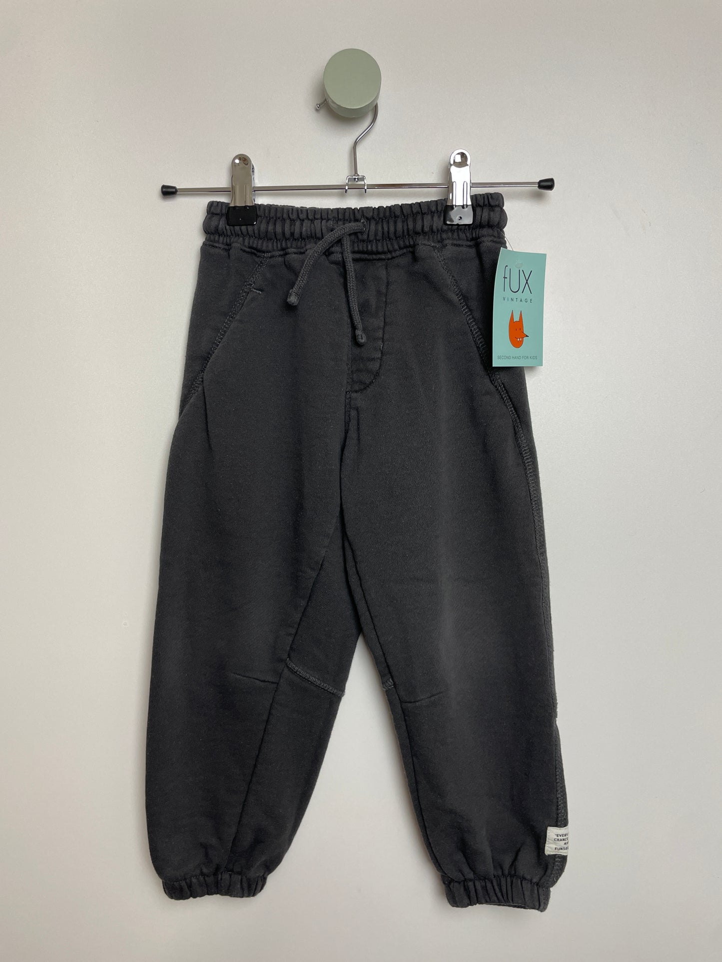 Jogginghose • 98 • zara