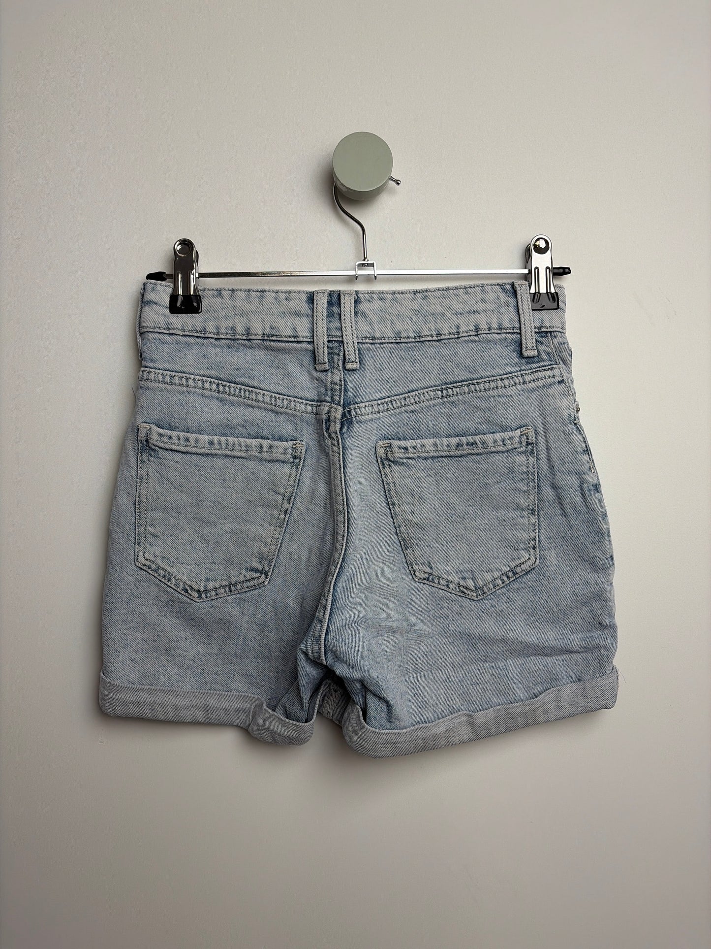 JEANSSHORTS • 134 • H&M