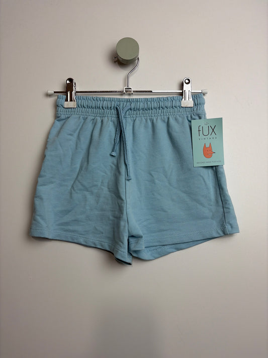 SHORTS • 122 • NEXT