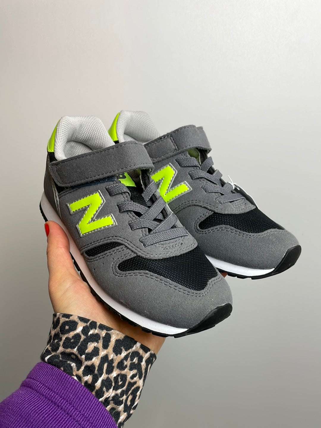 Sneaker - Schuh 32 - new balance