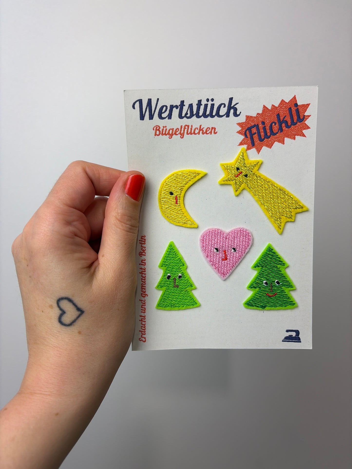 PATCHES SET • STERNSCHNUPPE, MOND, BÄUME & HERZ