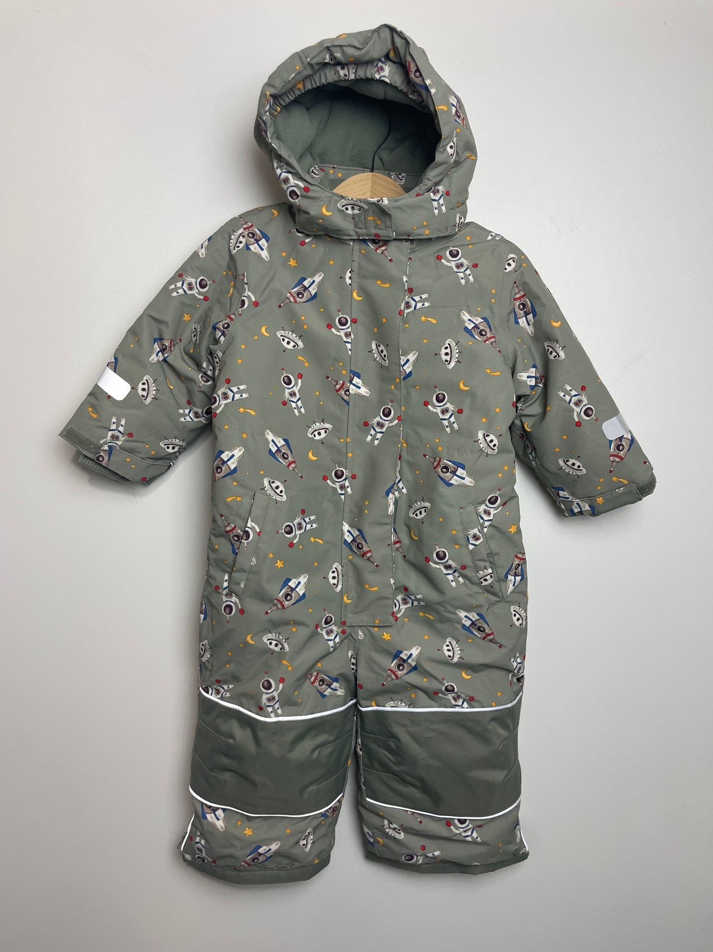 Schneeanzug Astronaut • 74 • tcm