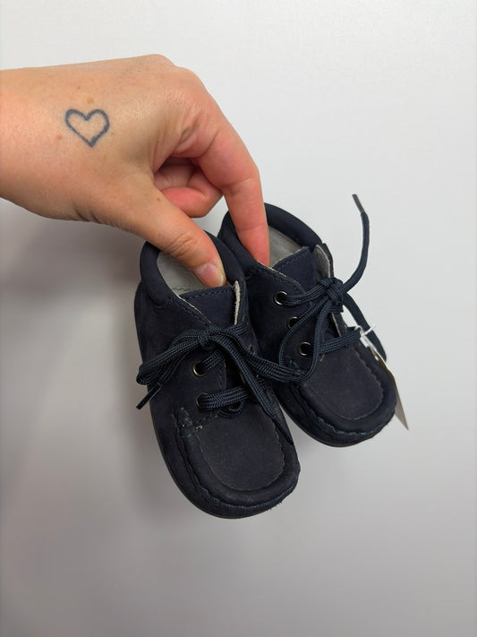 SCHNÜRSCHUHE • Schuh 20 • JOCHIE