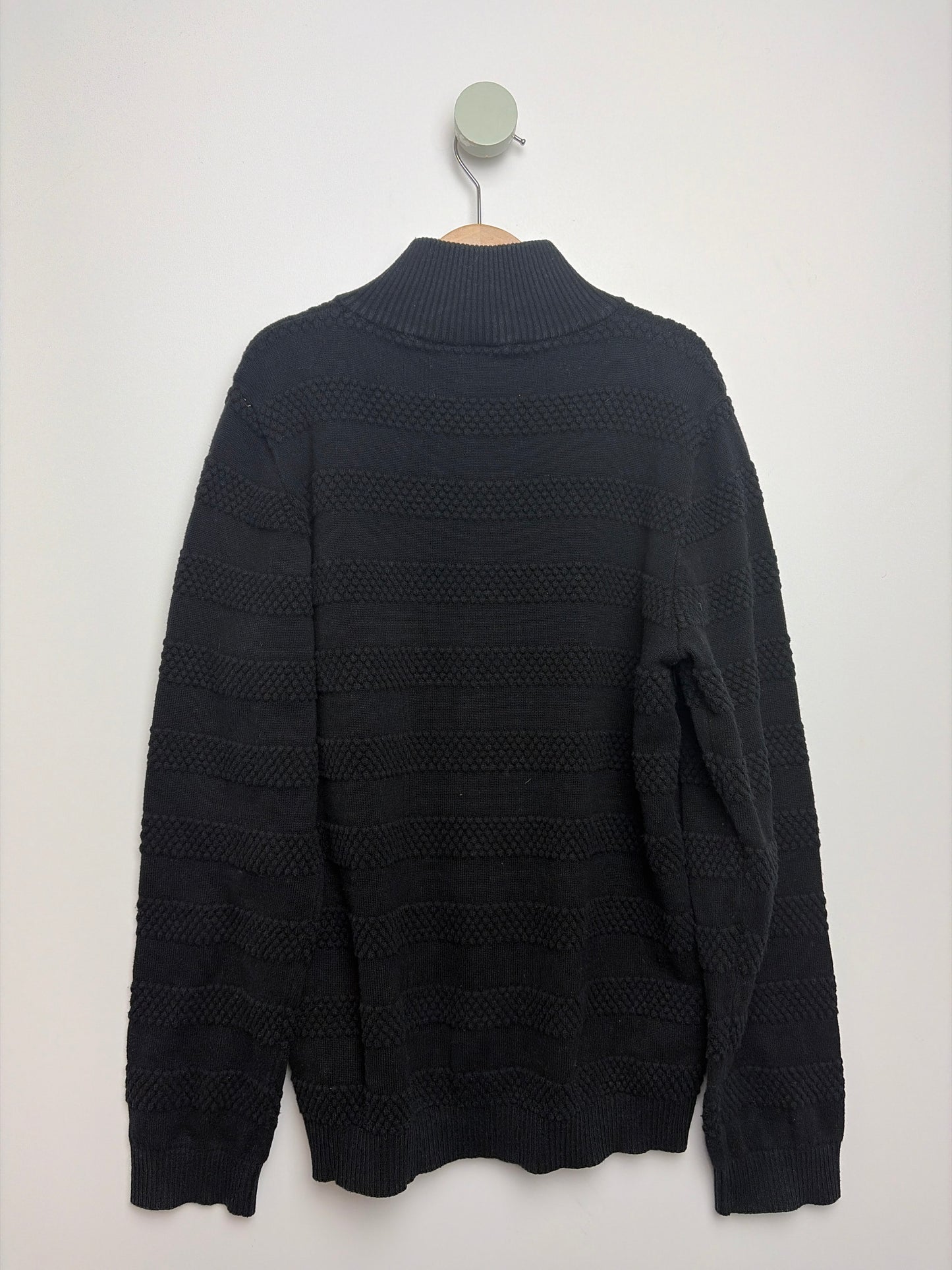 STRICKJACKE • 146 • NAME IT
