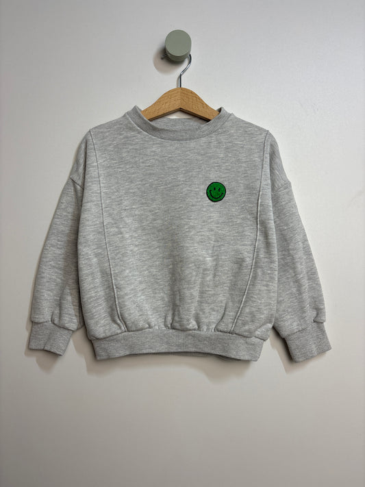 Sweatshirt • 92 • zara