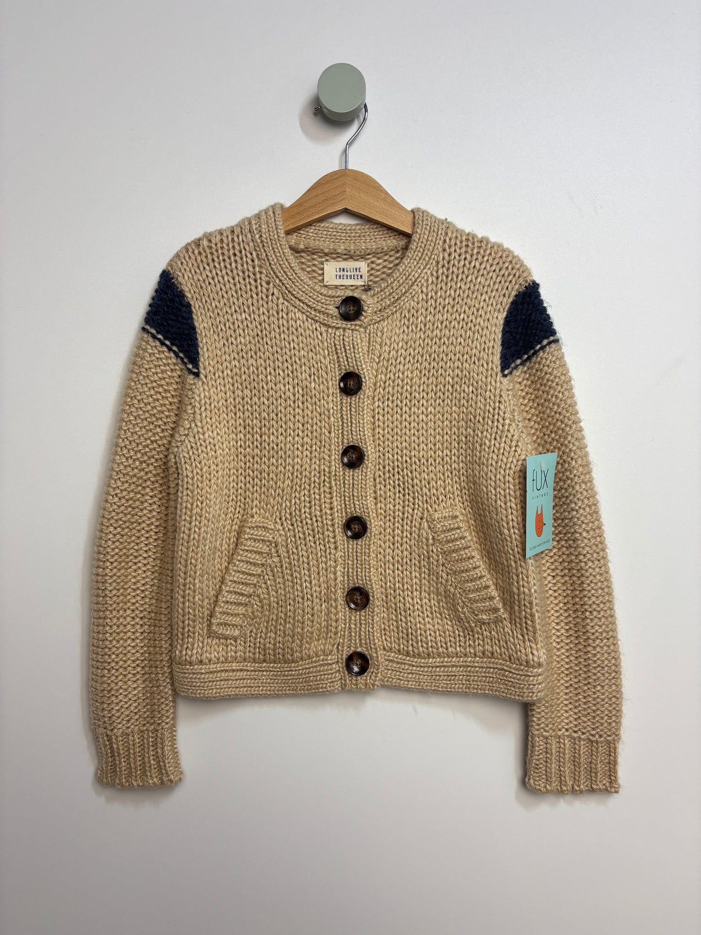 Strickjacke • 122 • long live the queen