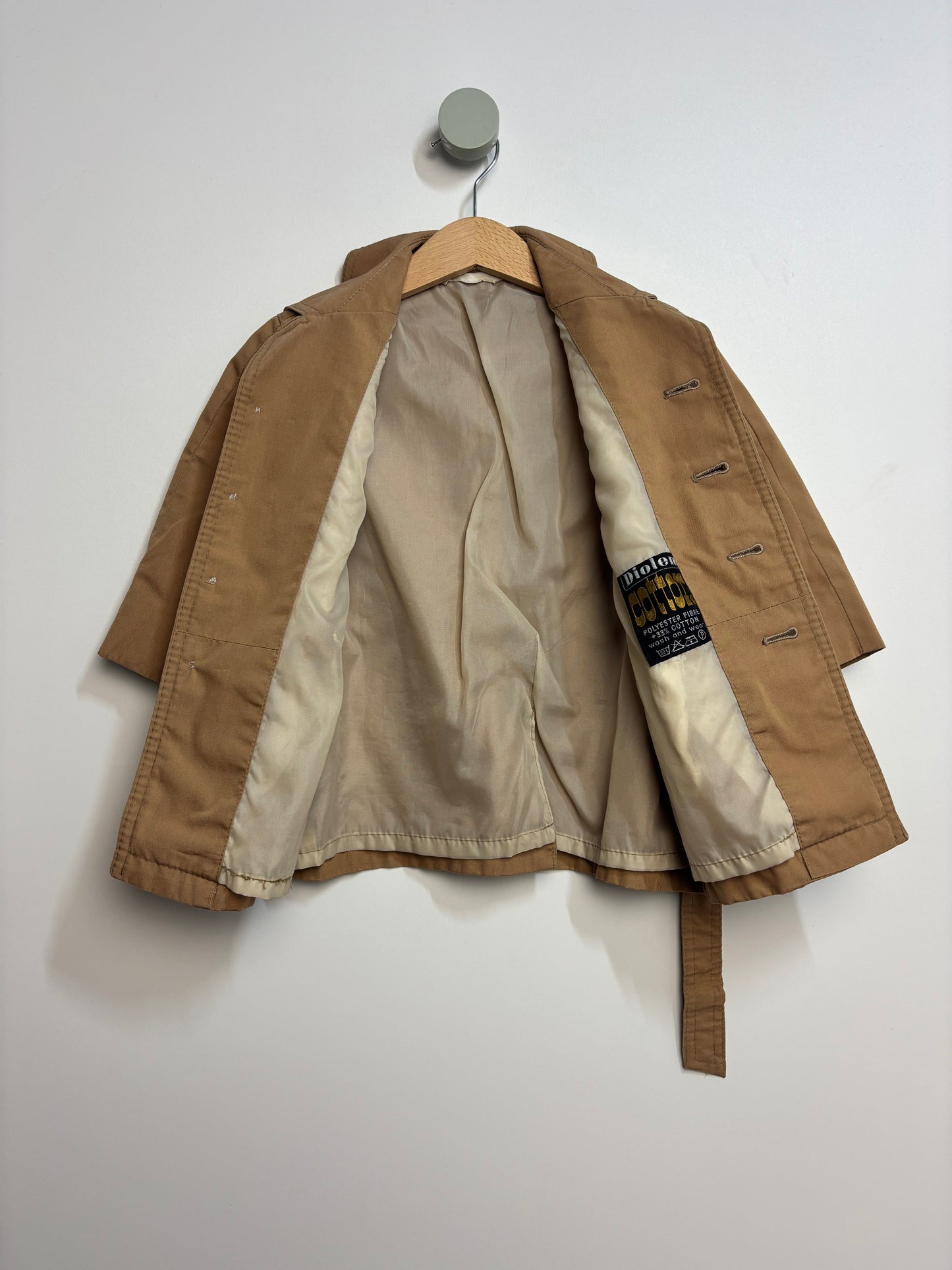 Trechcoat • 80 • true vintage