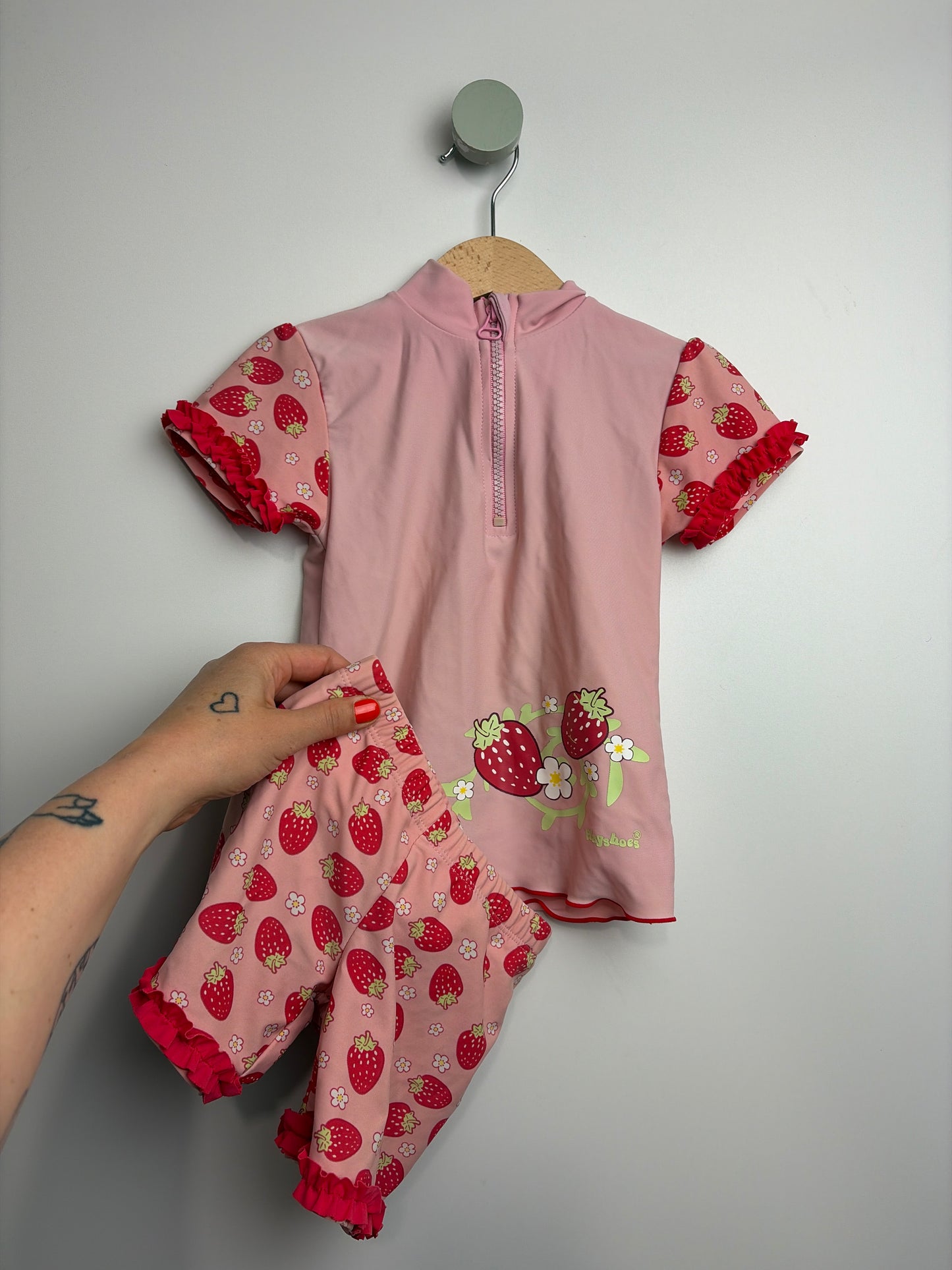 UV-Set Erdbeere • Shirt & Badehose • 86 • playshoes