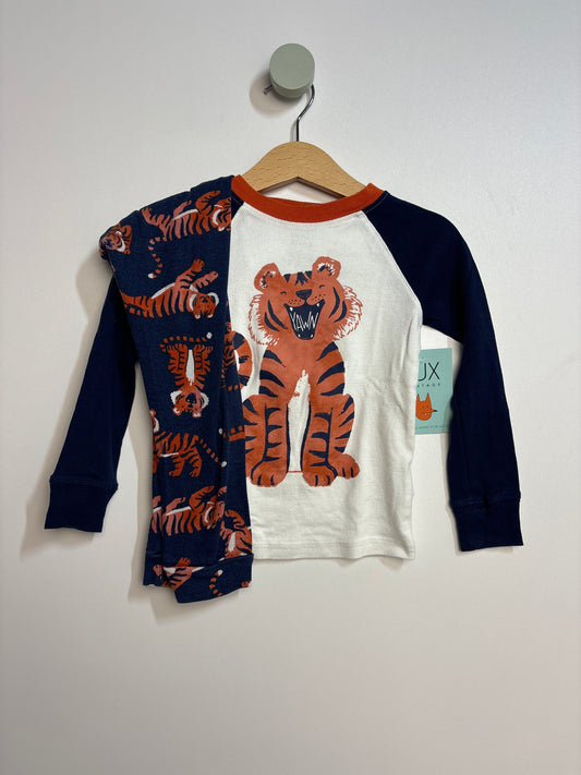 Pyjama Tiger • 92 • carter´s