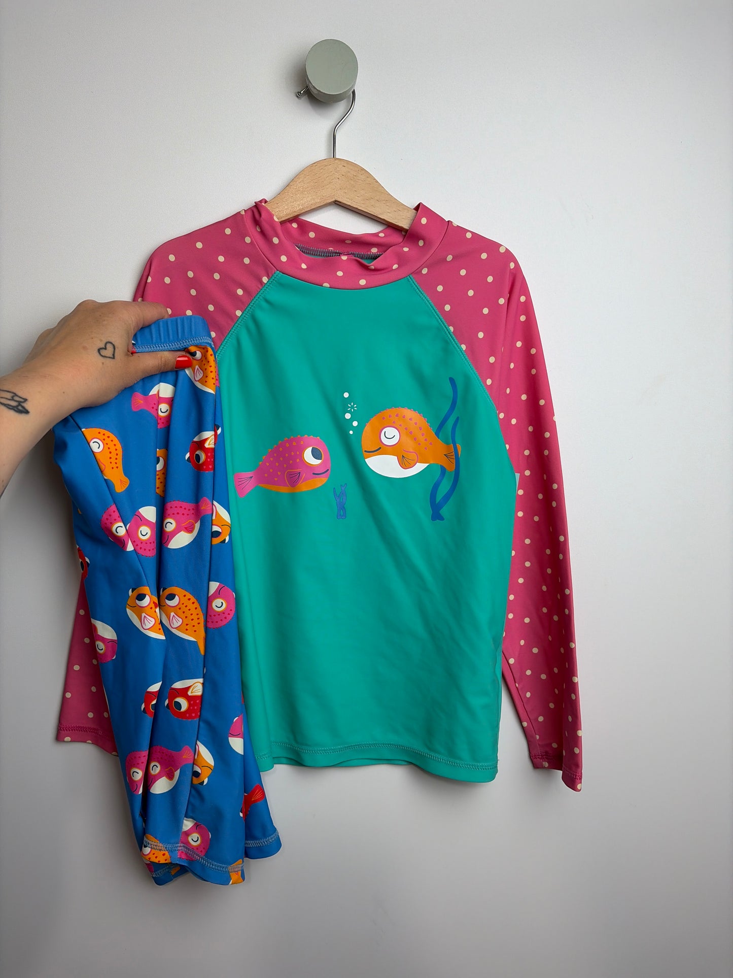 UV-SHIRT & SHORTS • 128 • FRUGI