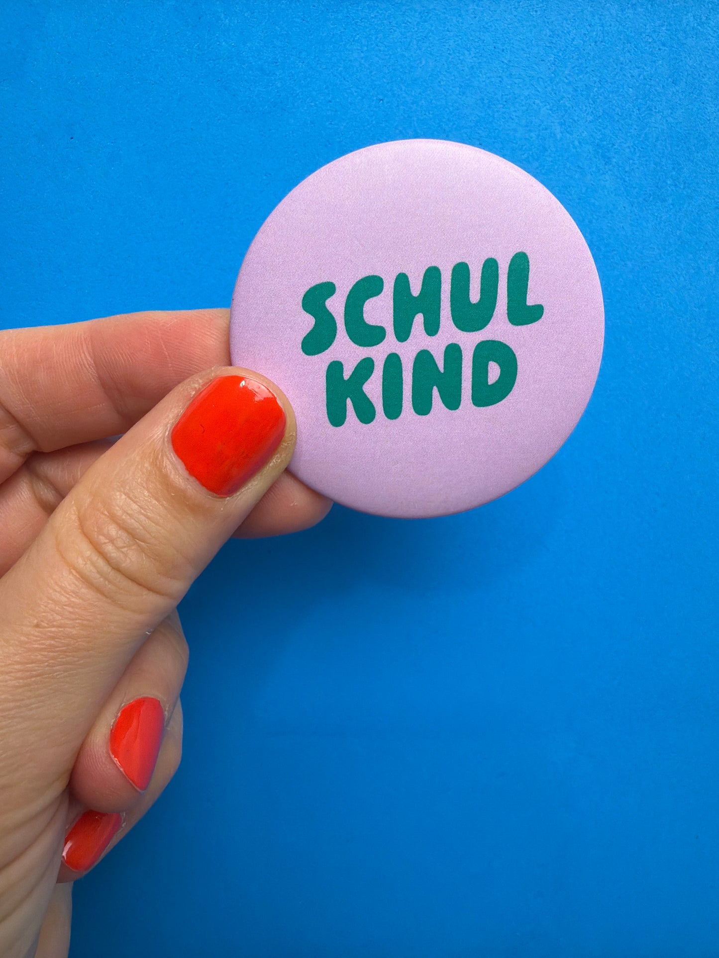 BUTTON • SCHULKIND •  FLIEDER