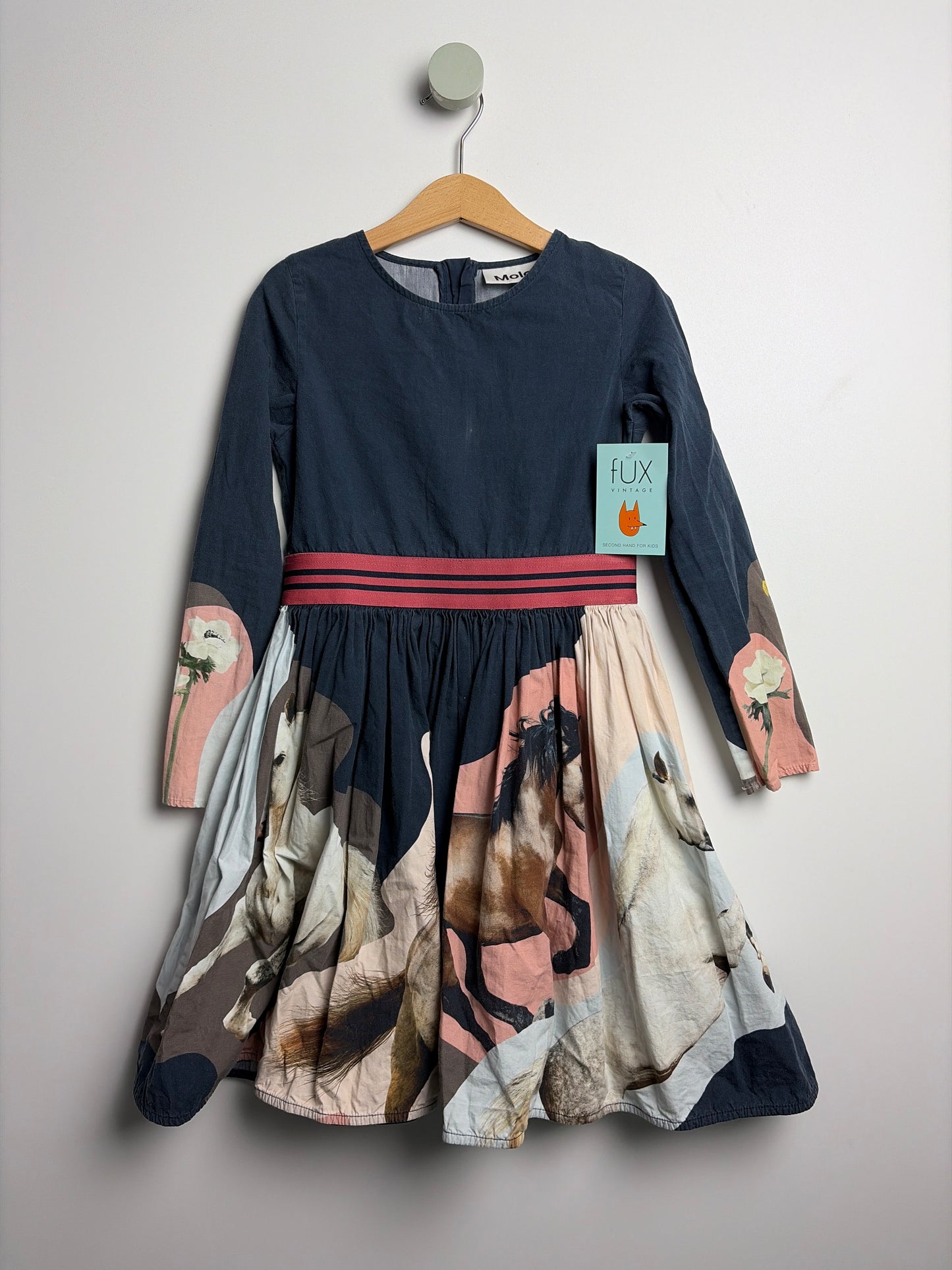KLEID • 122 • MOLO