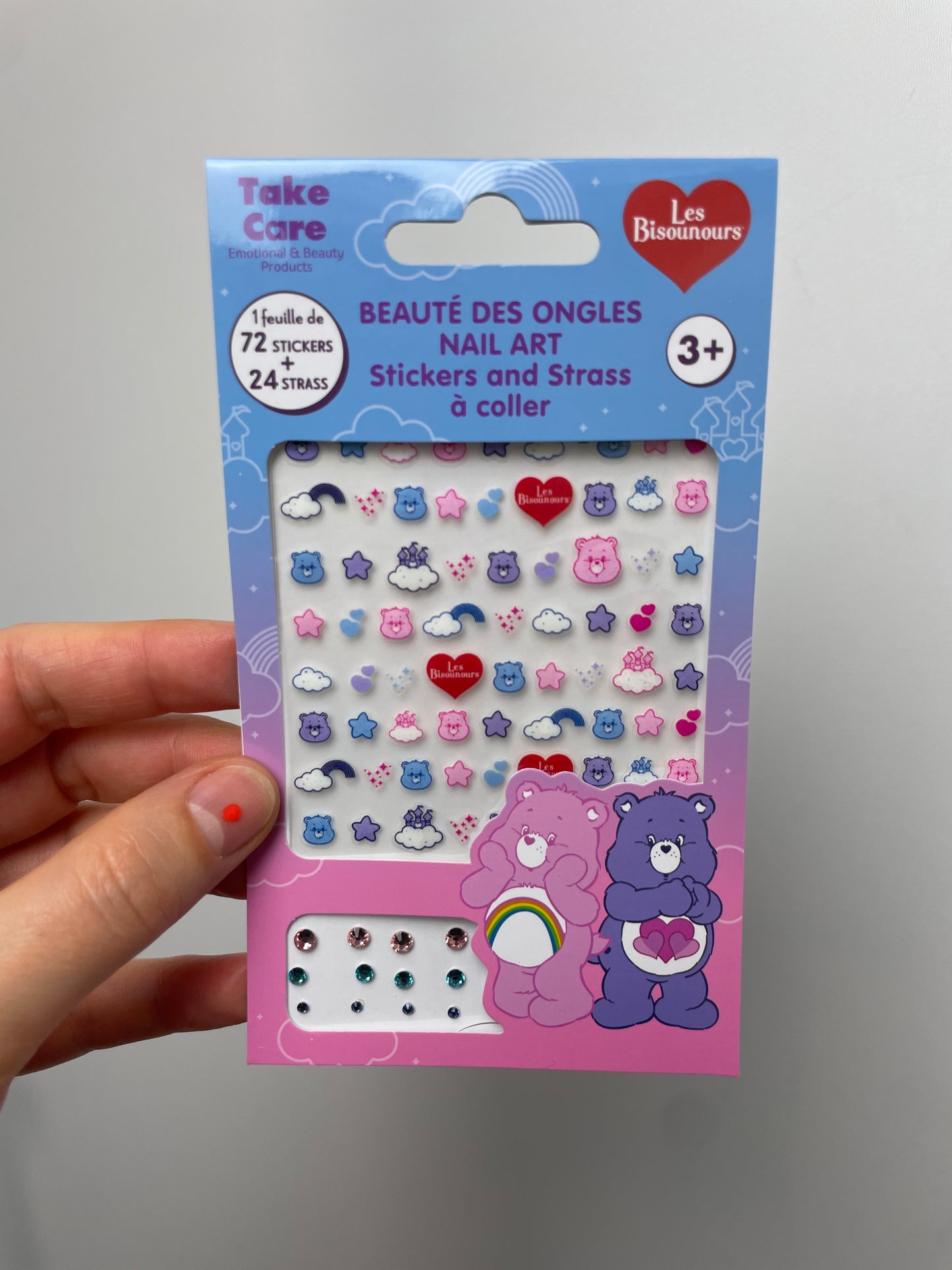 Nagelaufkleber und Strasssteine • Glücksbärchis