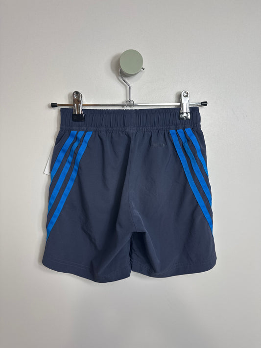 SHORTS • 122 • ADIDAS